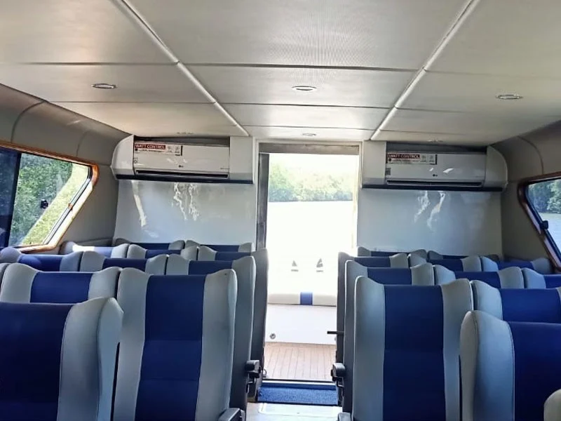 East Cruise Fast Boat - Luxury Phinisi Komodo Charter 2026